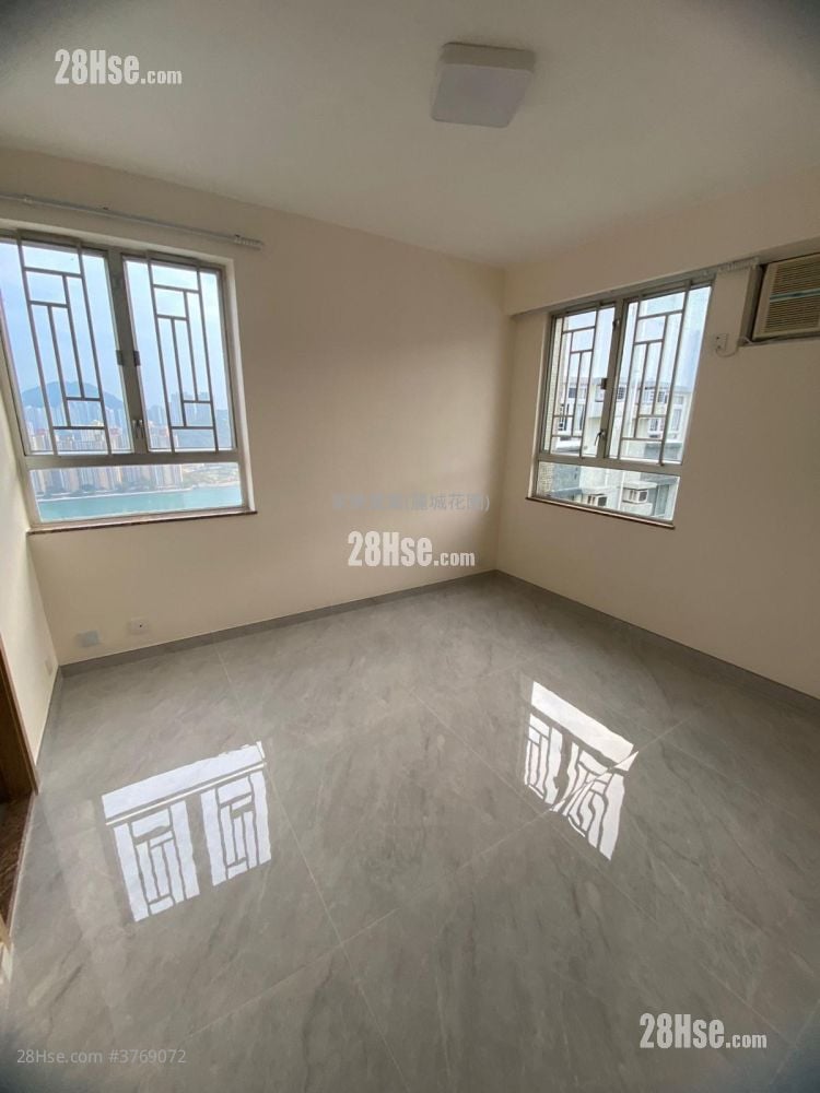 丽城花园 售盘 742 平方尺