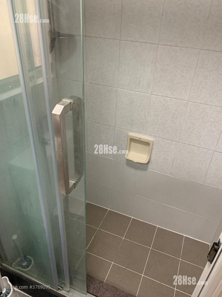 Po Wai Building Sell 2 Bedrooms , 1 Bathroom 262 ft²