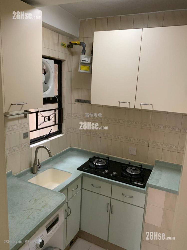 Po Wai Building Sell 2 Bedrooms , 1 Bathroom 262 ft²