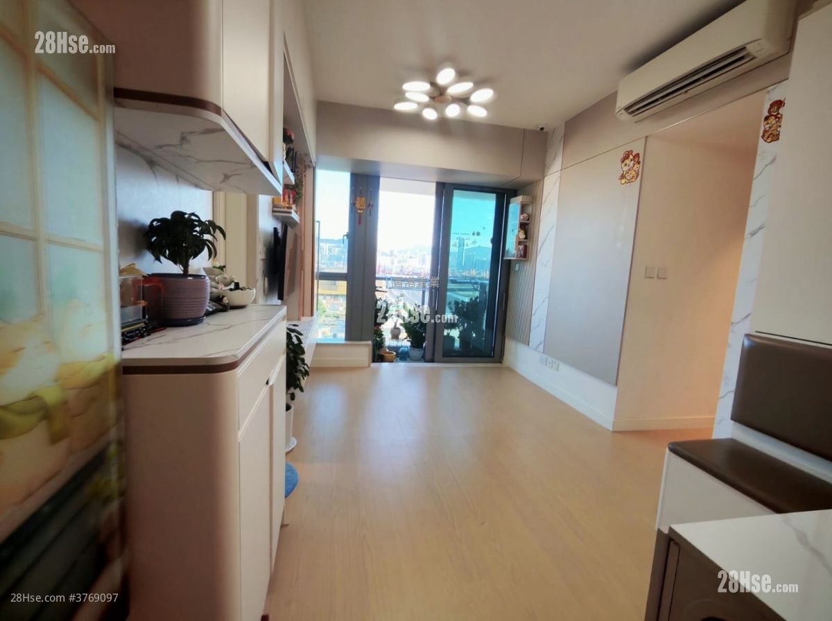 Monaco One 售盘 3 房 , 2 浴室 713 平方尺