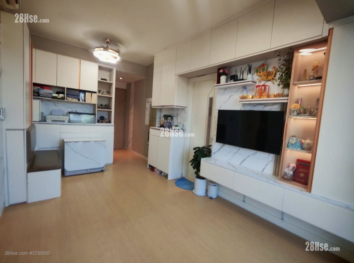 Monaco One 售盘 3 房 , 2 浴室 713 平方尺