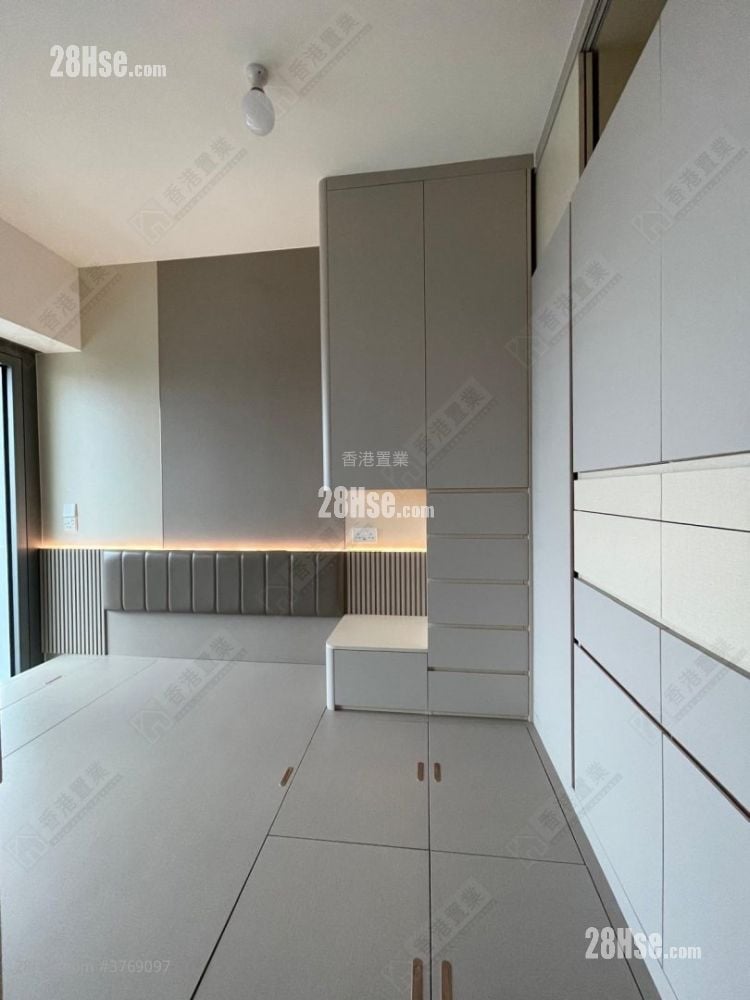 Monaco One 售盘 3 房 , 2 浴室 713 平方尺