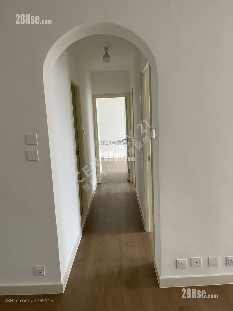 碧涛花园 售盘 3 房 , 2 浴室 849 平方尺