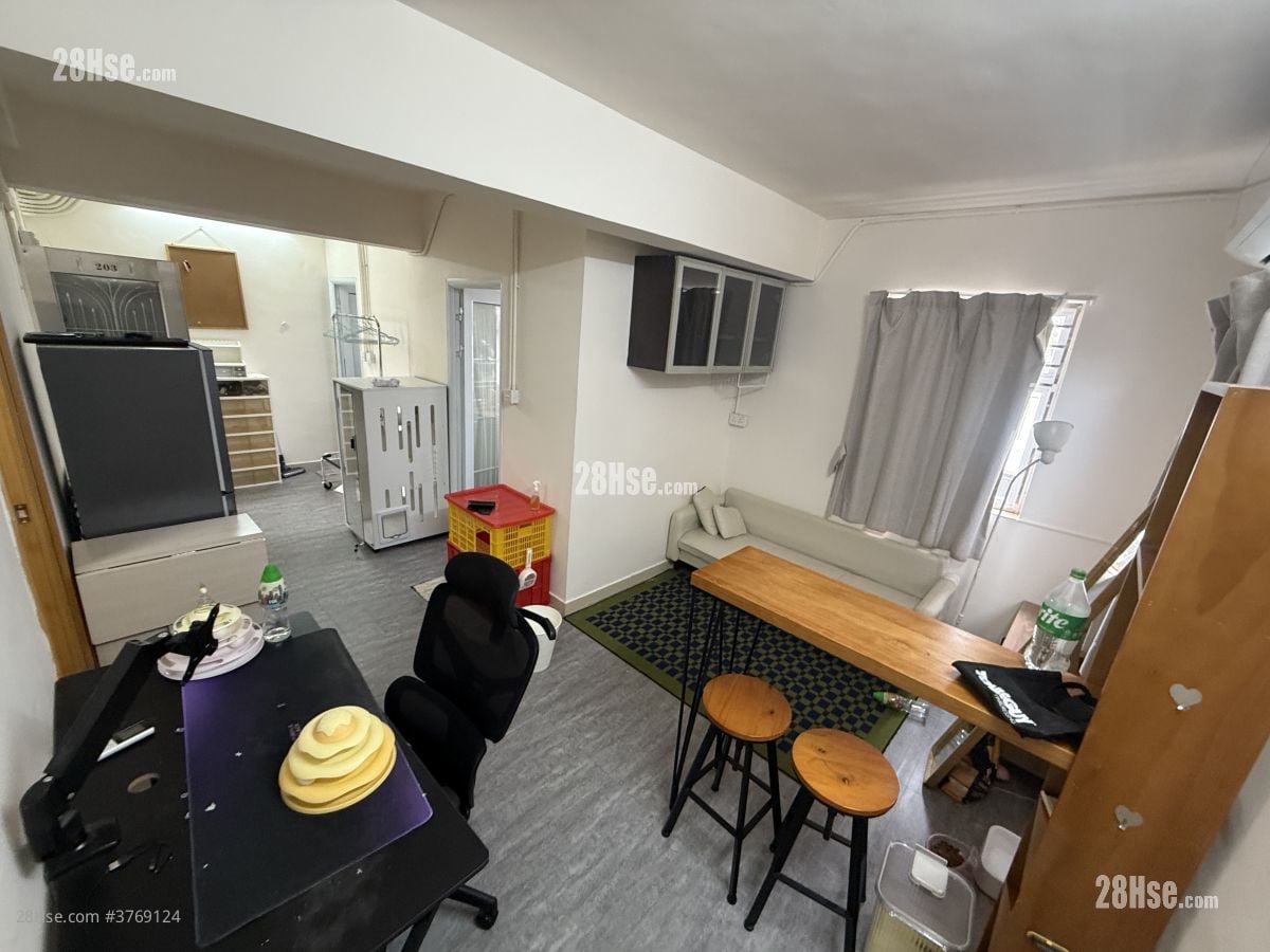 Village House Rental 2 Bedrooms , 1 Bathroom 450 ft²