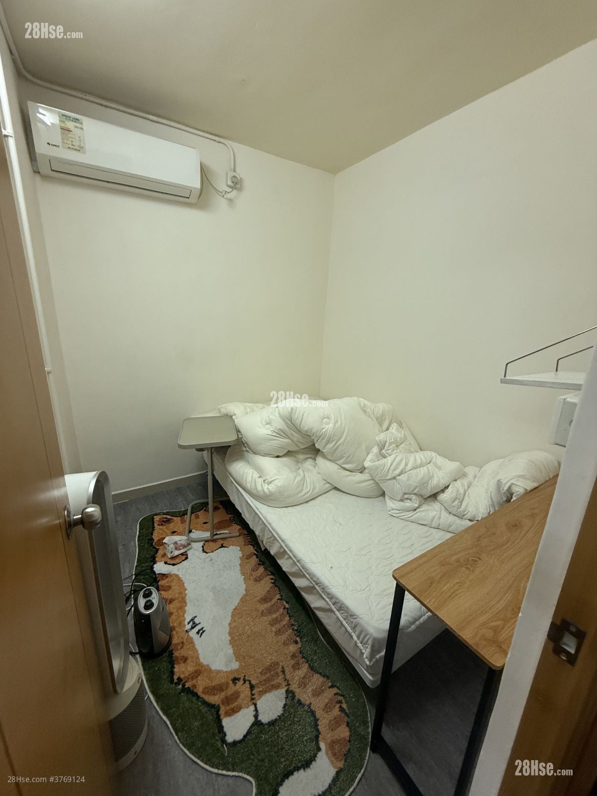 Village House Rental 2 Bedrooms , 1 Bathroom 450 ft²