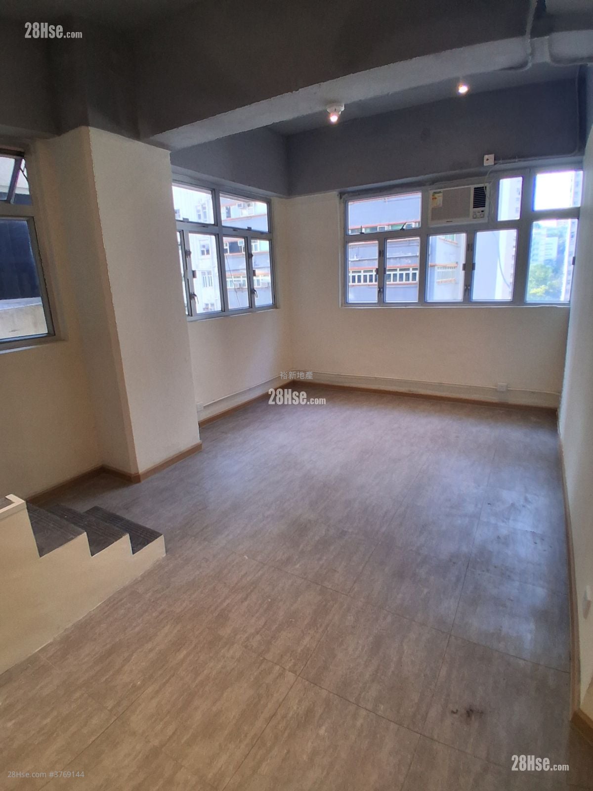 Kwai Fong Industrial Building Rental