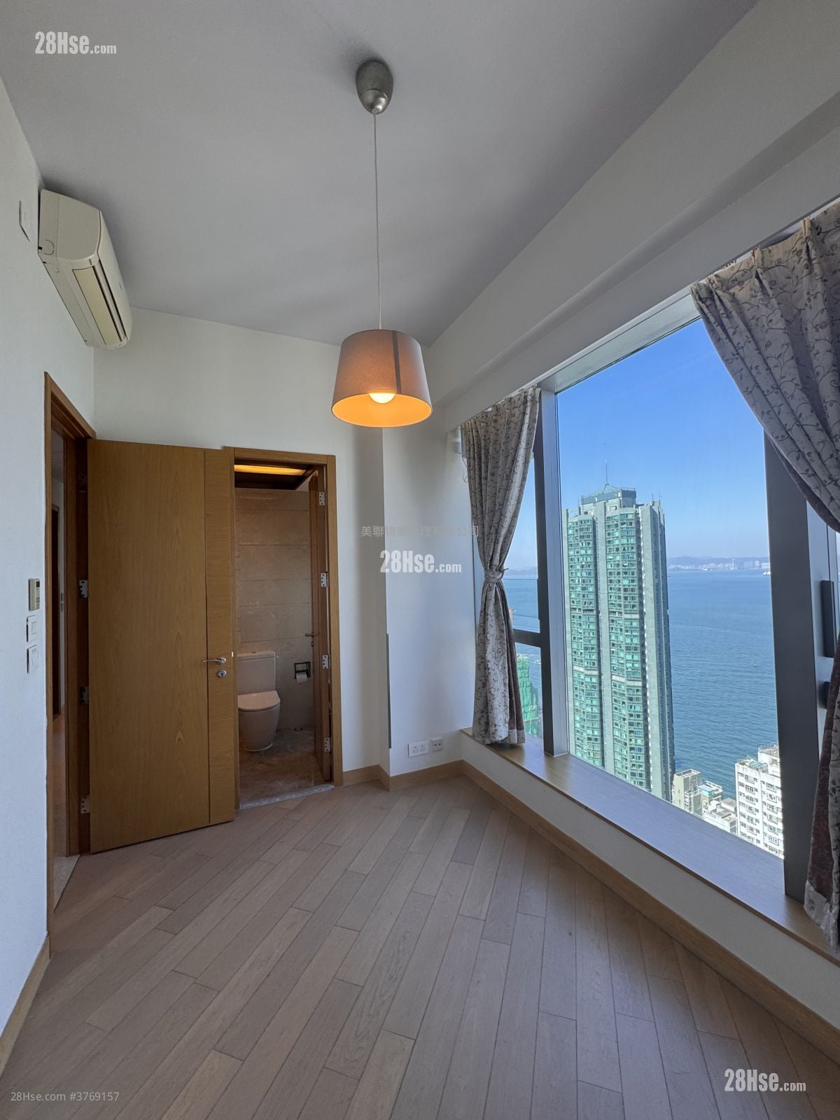 Imperial Kennedy Sell 3 Bedrooms , 2 Bathrooms 1,259 ft²