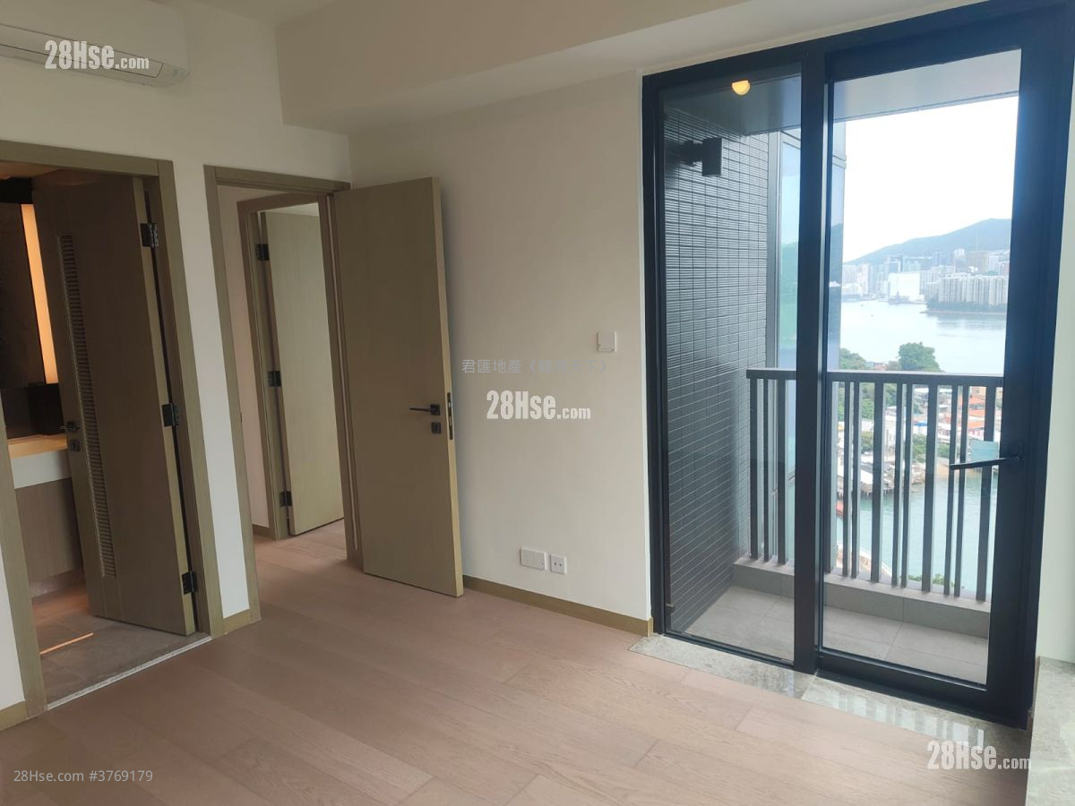 蔚蓝东岸 售盘 3 房 , 2 浴室 798 平方尺