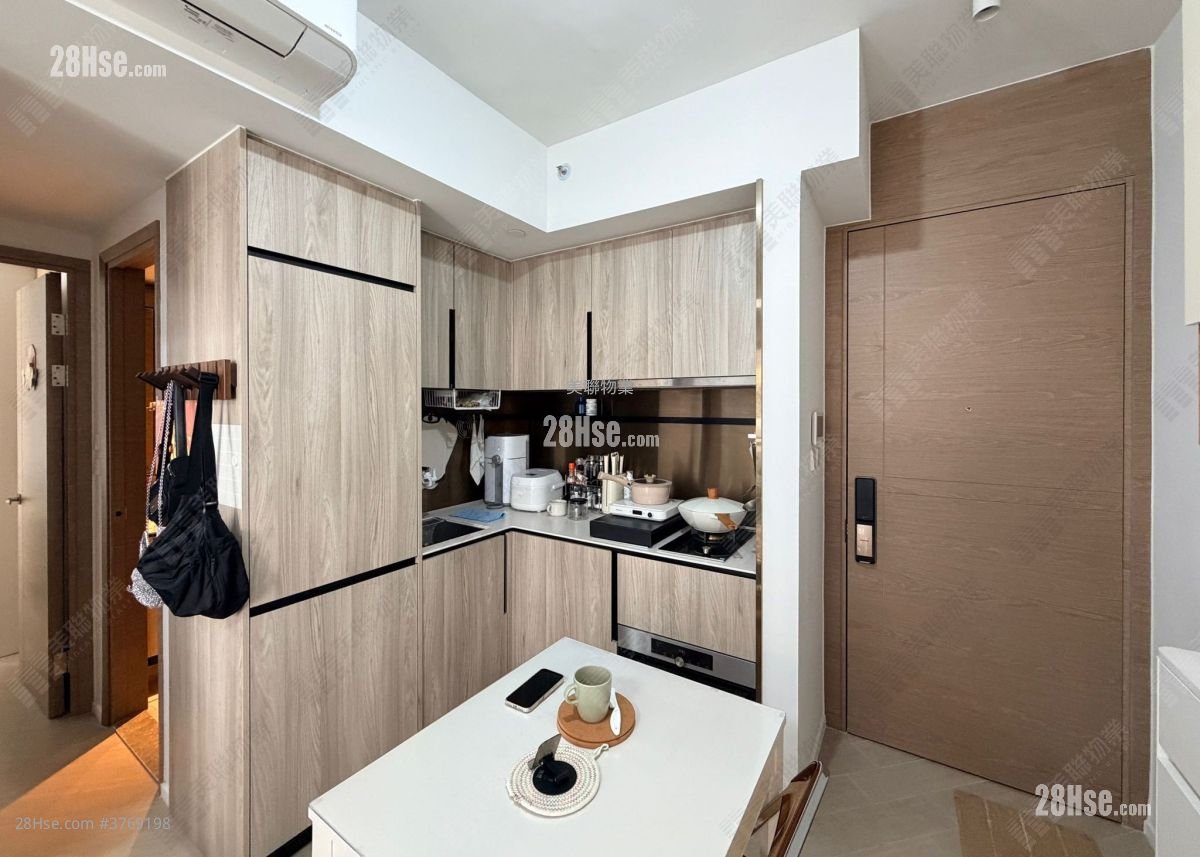 滙都 售盘 2 房 , 1 浴室 420 平方尺