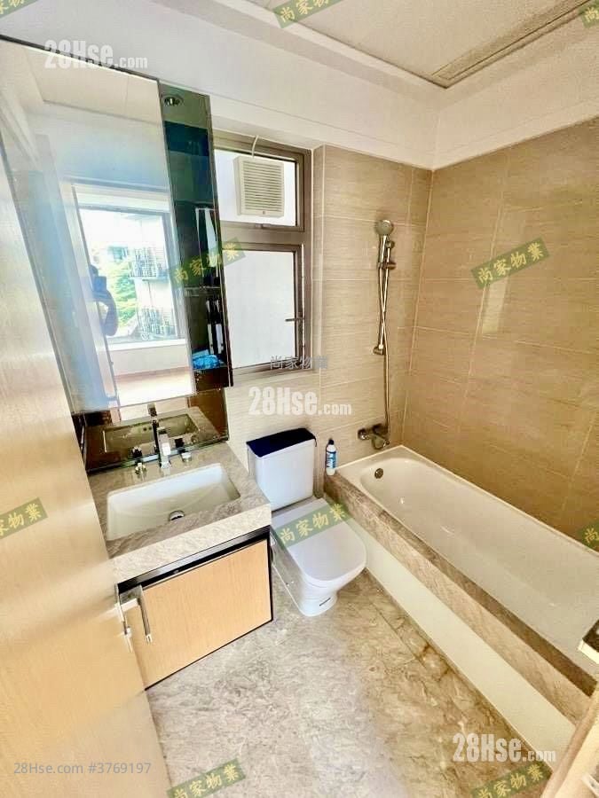 The Woodsville Sell 3 Bedrooms , 3 Bathrooms 809 ft²