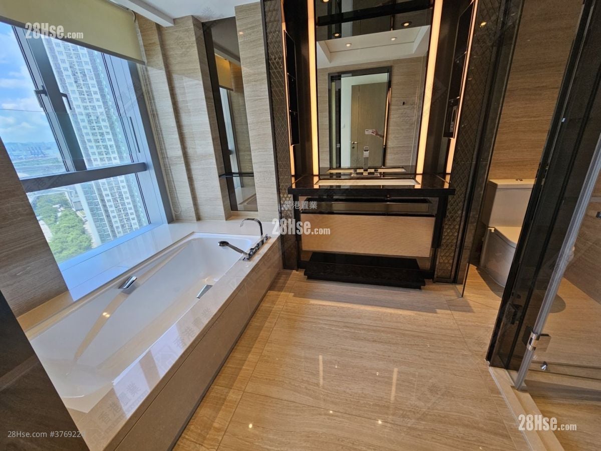 Cullinan West Sell 2 Bedrooms , 4 Bathrooms 1,503 ft²