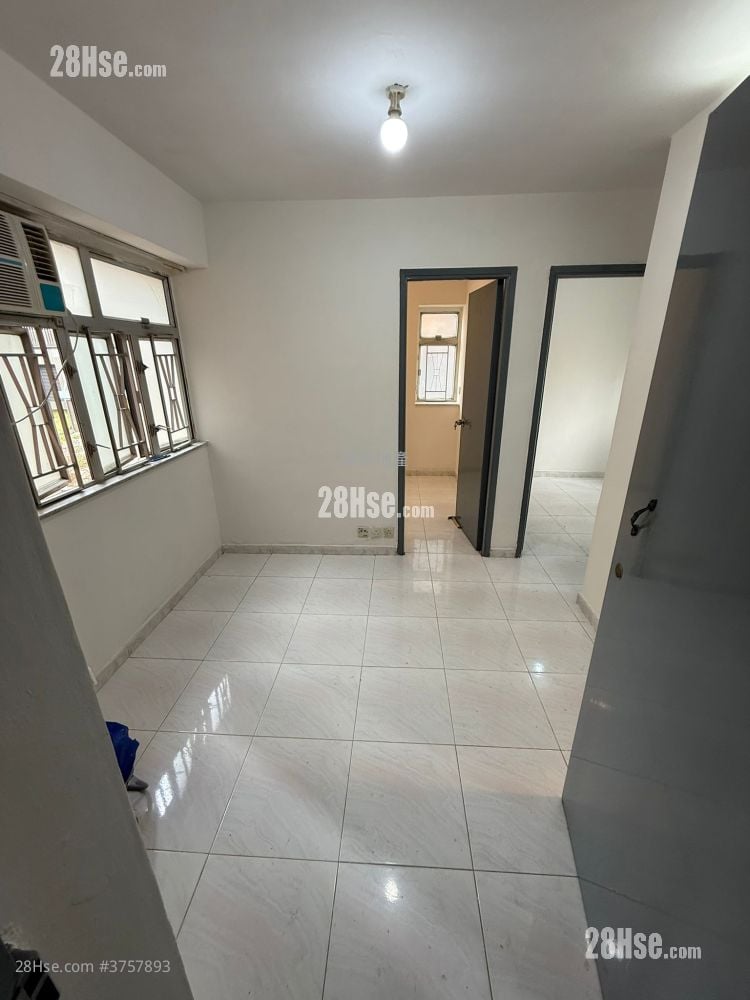 Chuen Fat Building Rental 2 Bedrooms , 1 Bathroom 287 ft²