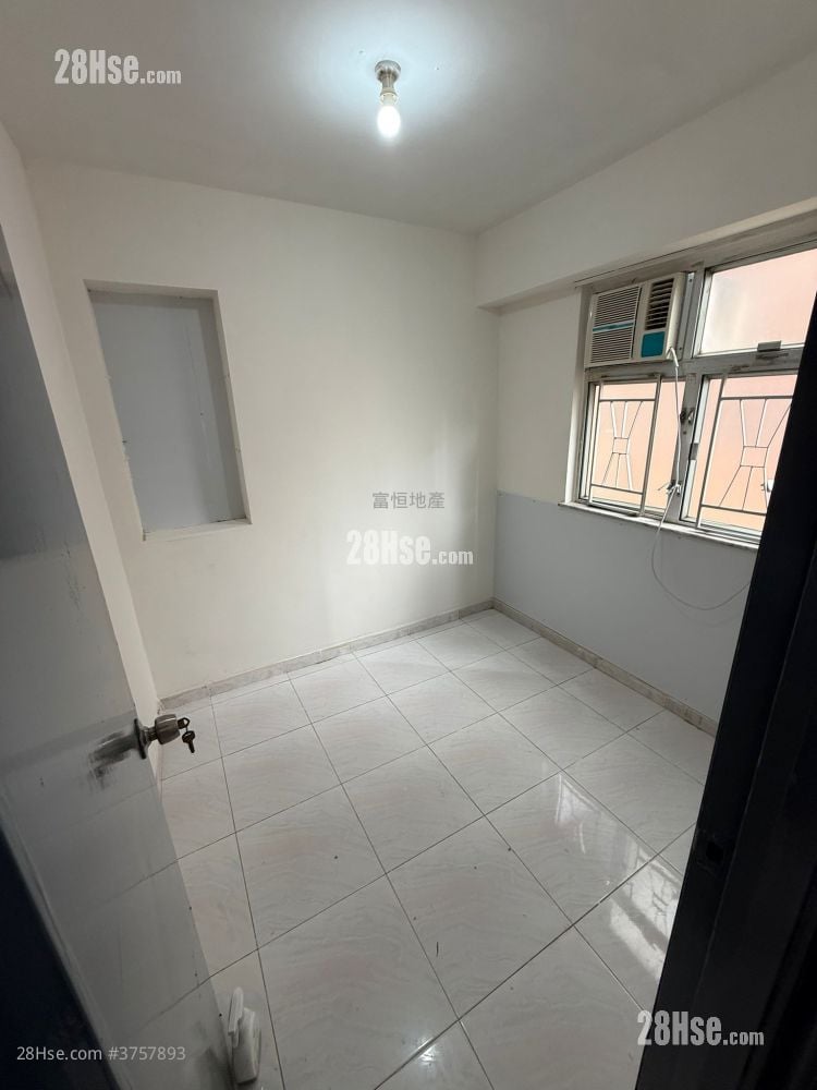 Chuen Fat Building Rental 2 Bedrooms , 1 Bathroom 287 ft²