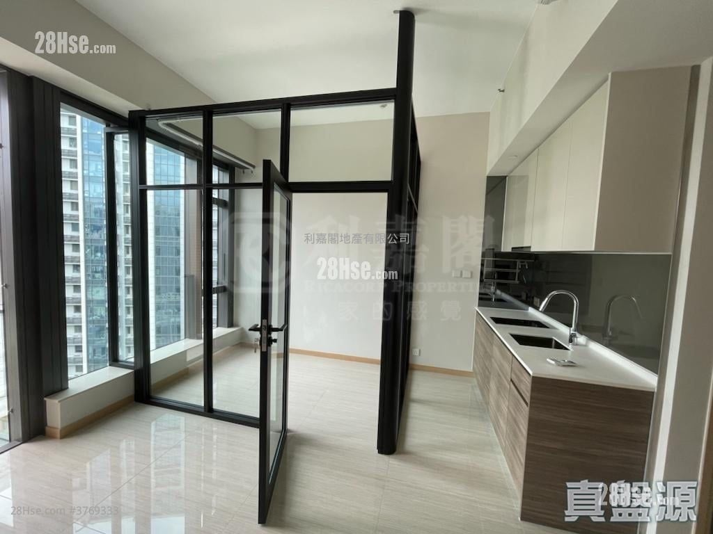 山水盈 售盘 300 平方尺