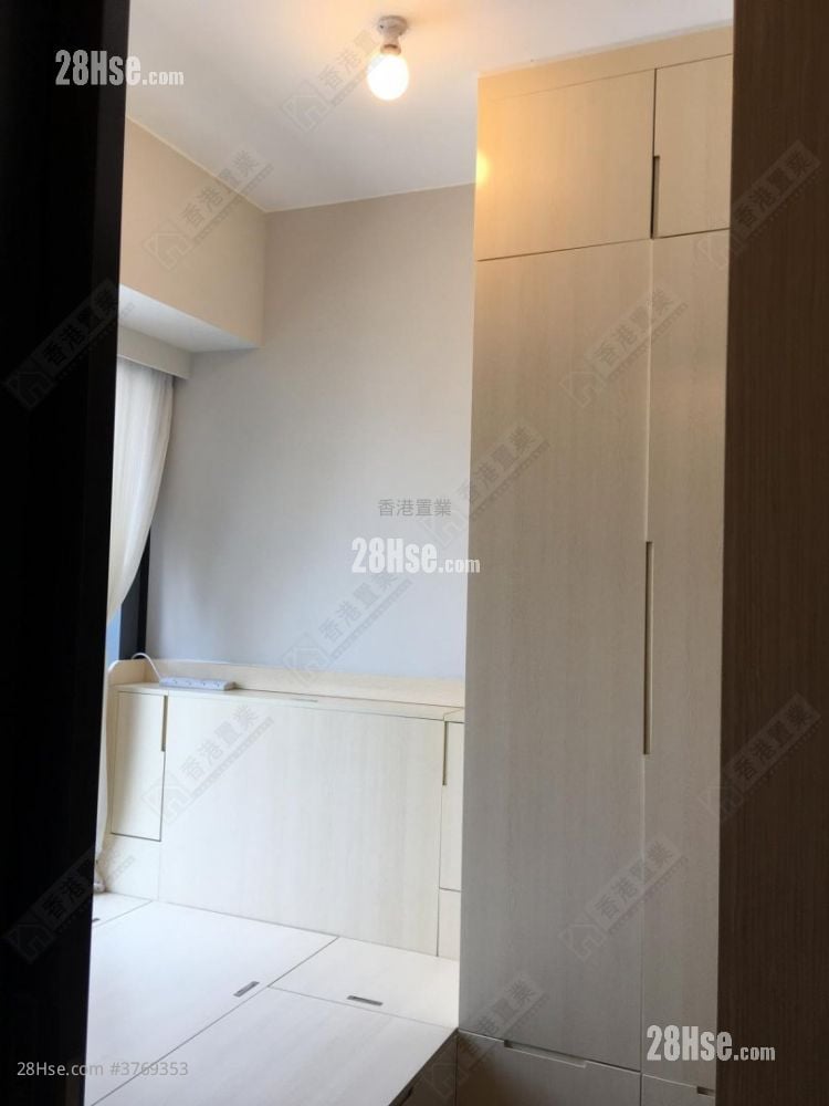 Cetus Square Mile Sell 1 Bedroom 251 ft²