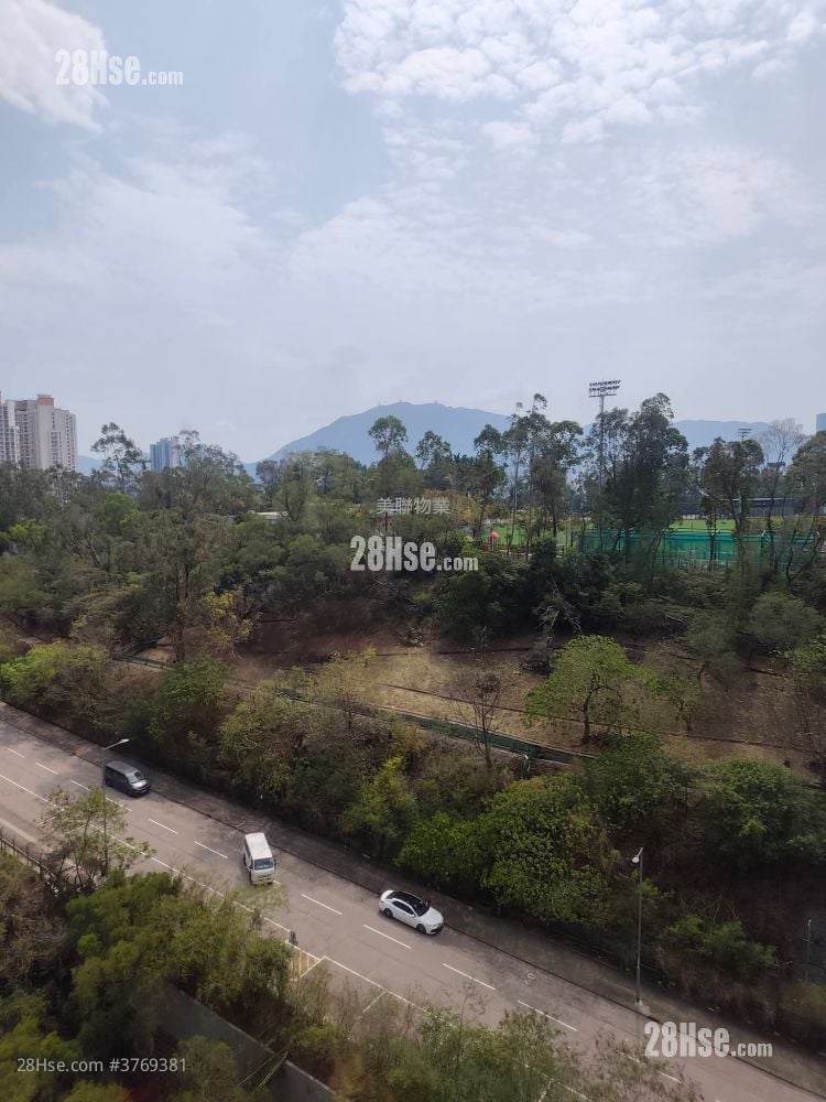 Sceneway Garden Sell 3 Bedrooms , 2 Bathrooms 720 ft²