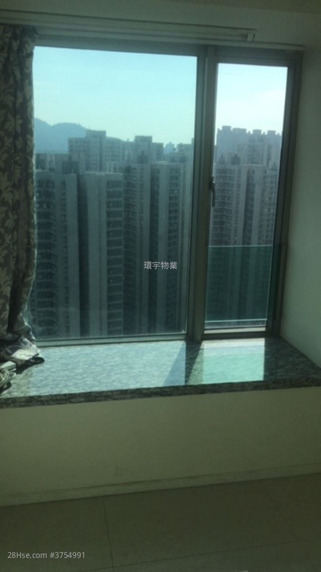 環宇海灣 租盤 3 房 , 2 浴室 664 平方呎