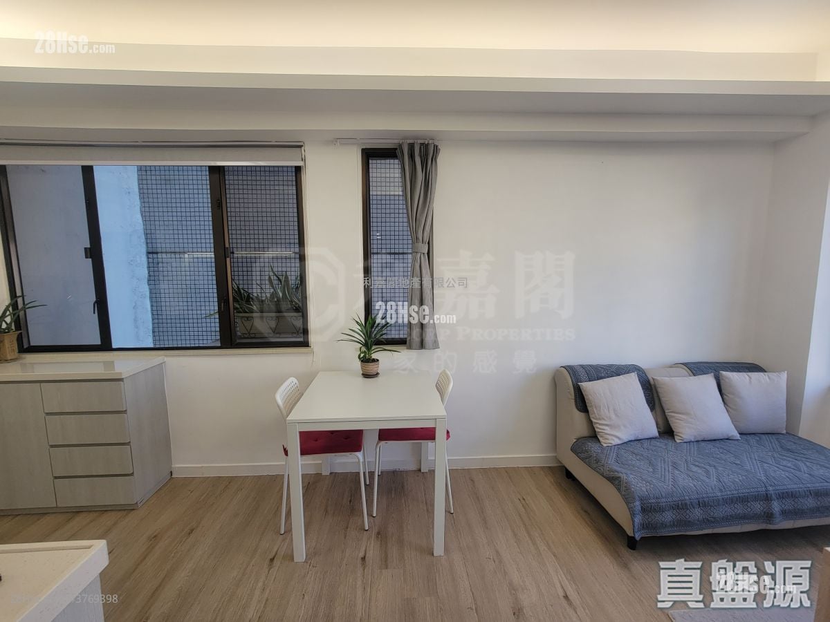 Yiu Pont House Sell 2 Bedrooms , 1 Bathroom 419 ft²
