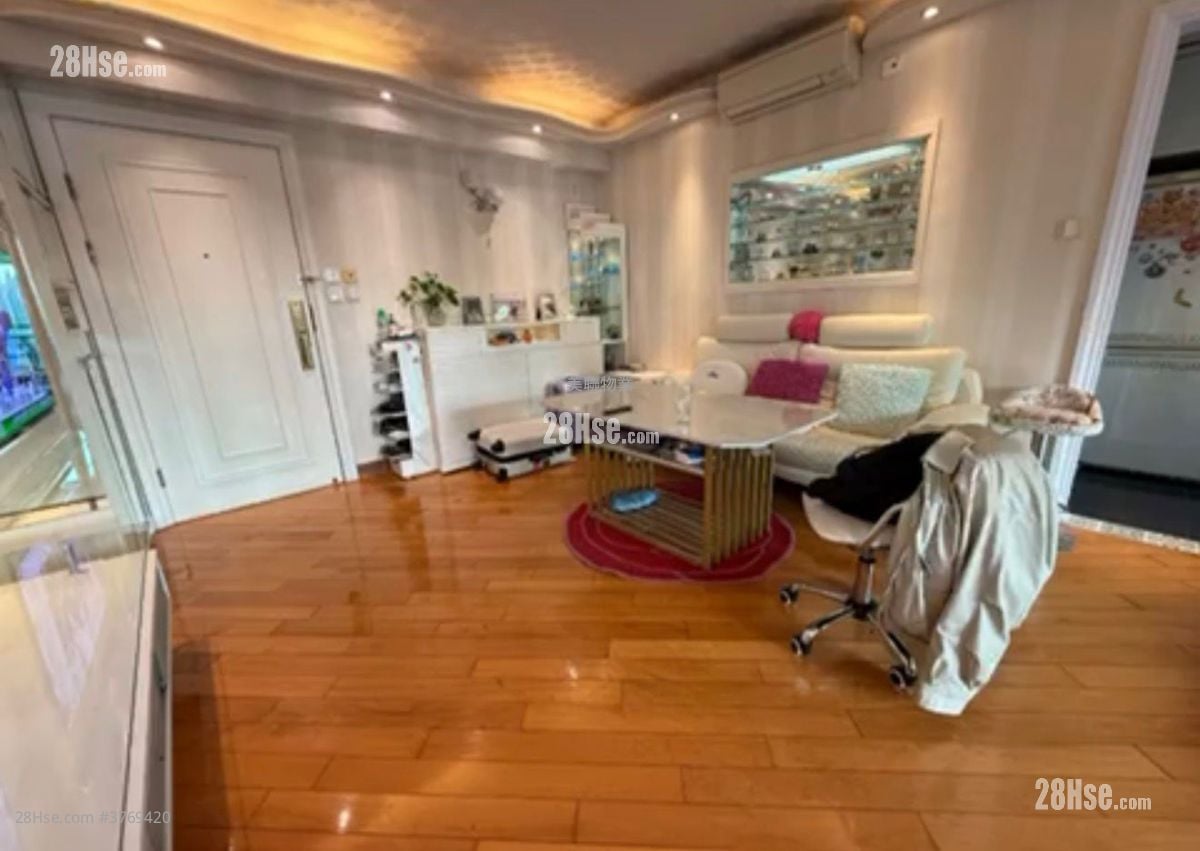 Residence Oasis Sell 4 Bedrooms , 3 Bathrooms 943 ft²