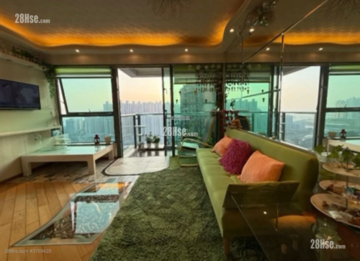 Residence Oasis Sell 4 Bedrooms , 3 Bathrooms 943 ft²