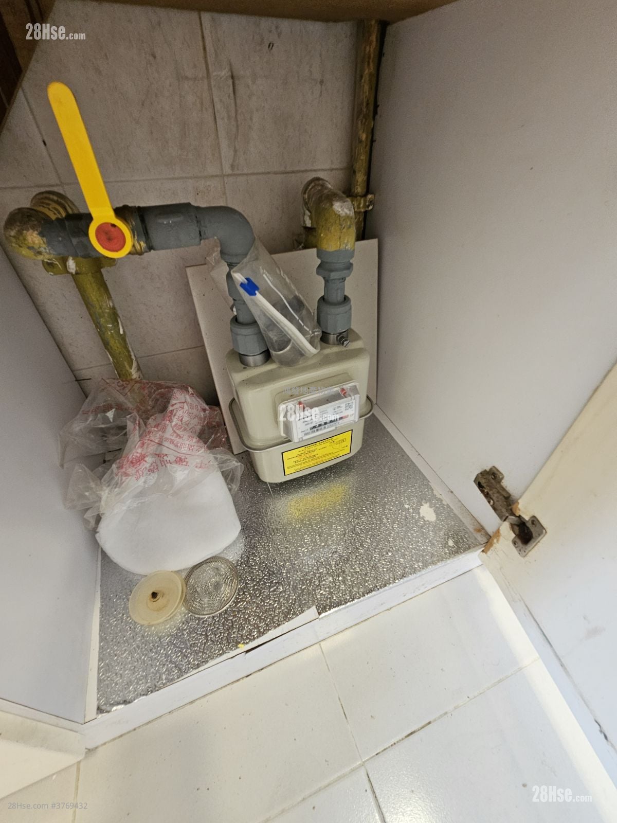 Berwick Court Sell 2 Bedrooms , 1 Bathroom 332 ft²