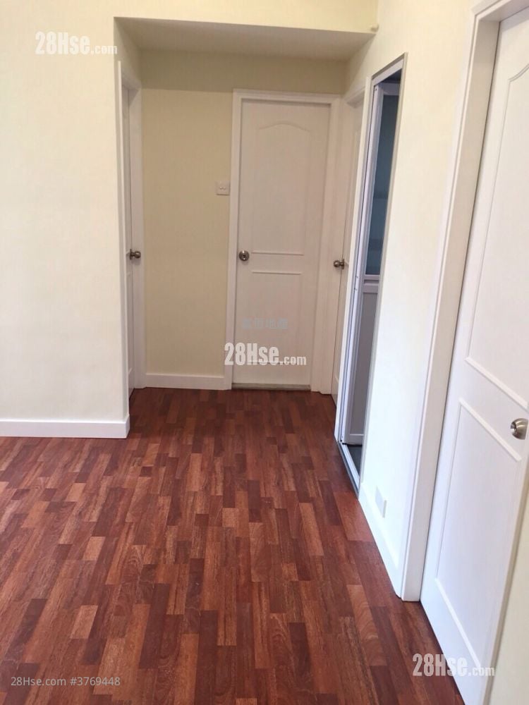 黄埔新村 售盘 3 房 , 1 浴室 425 平方尺