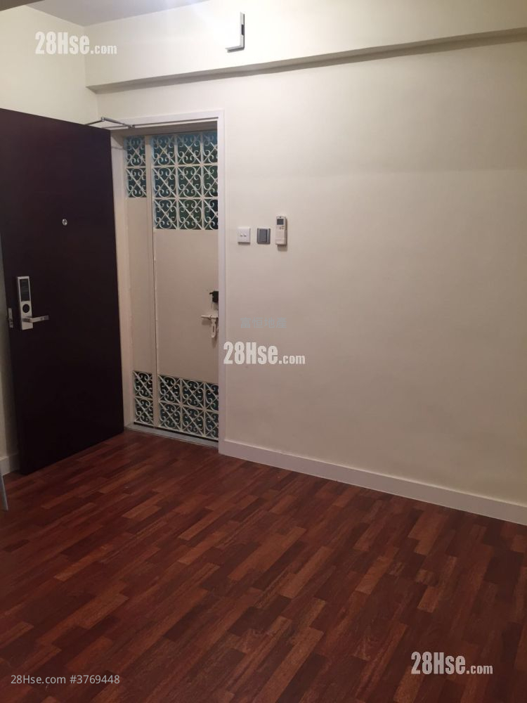 黄埔新村 售盘 3 房 , 1 浴室 425 平方尺