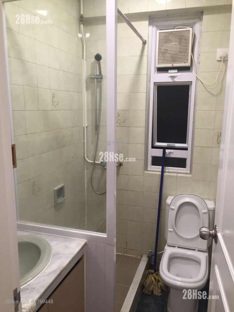 黄埔新村 售盘 3 房 , 1 浴室 425 平方尺