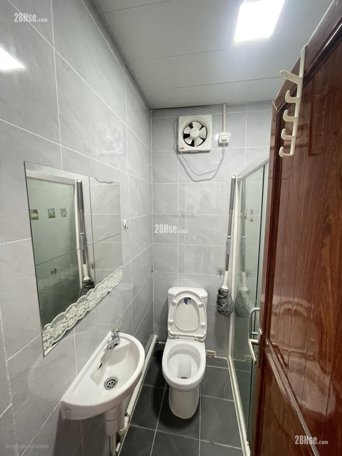 上水 租盘 1 房 , 1 浴室 400 平方尺