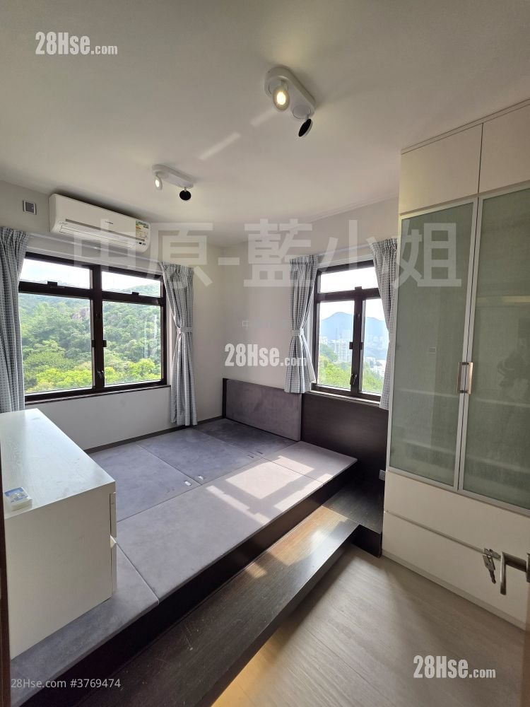 云景台 售盘 3 房 1,065 平方尺