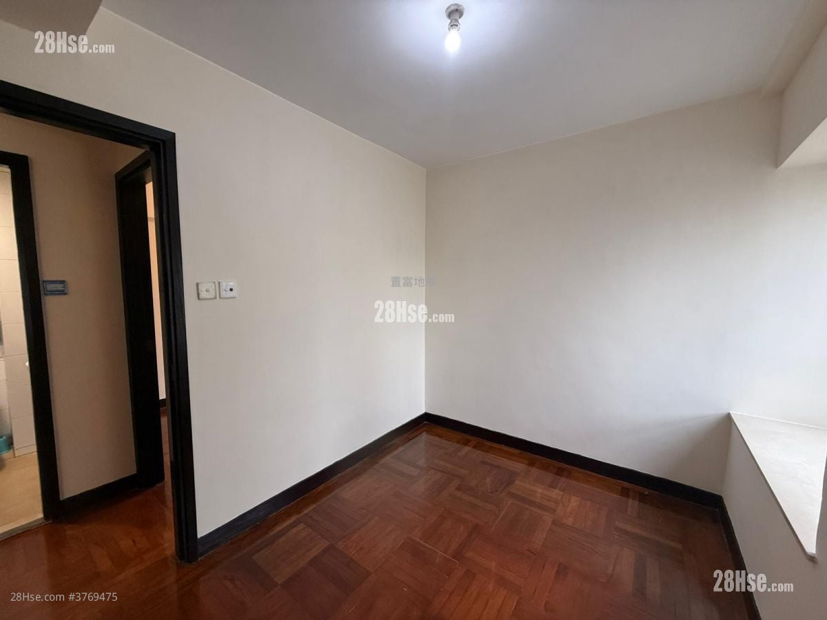 新葵芳花园 售盘 2 房 , 1 浴室 415 平方尺