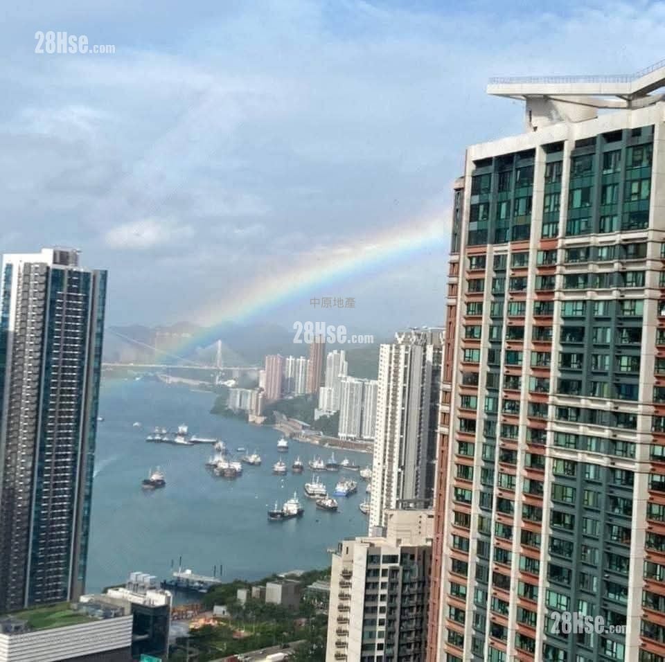 H Cube Sell 2 Bedrooms , 1 Bathroom 423 ft²