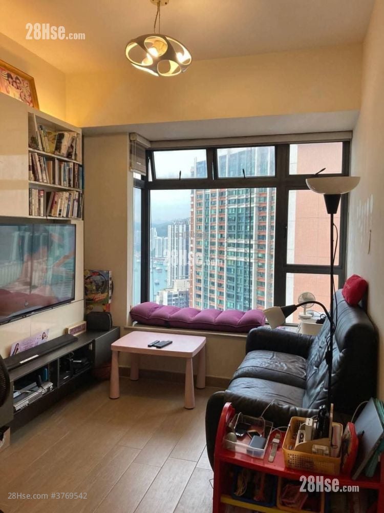 H Cube Sell 2 Bedrooms , 1 Bathroom 423 ft²