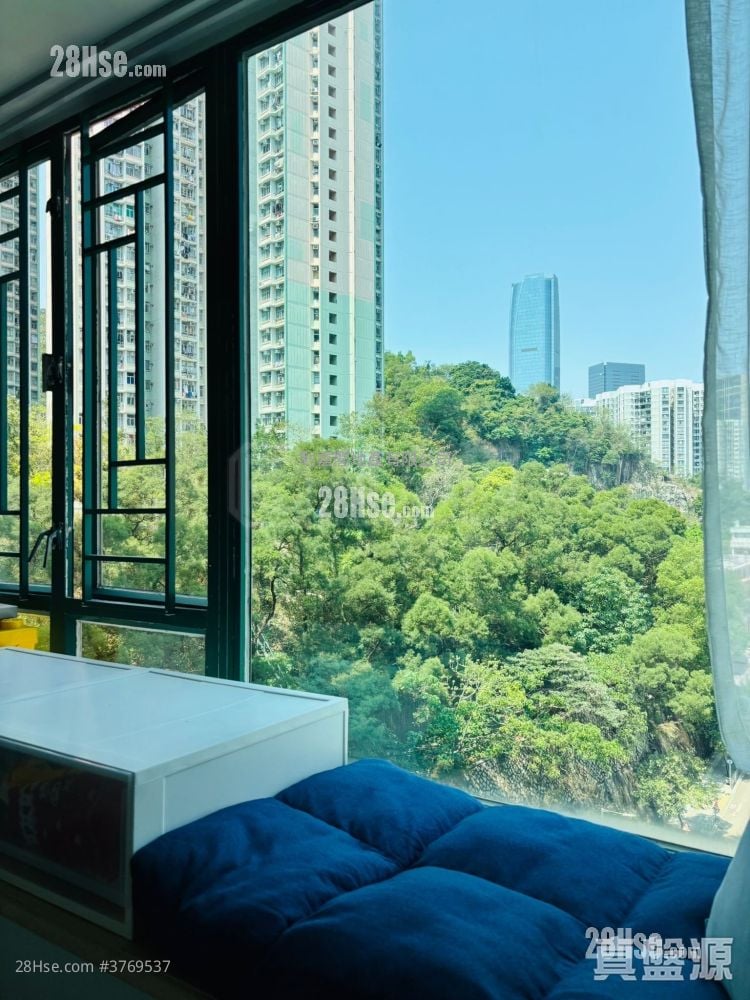 Fortune Court Sell 1 Bedroom , 1 Bathroom 389 ft²