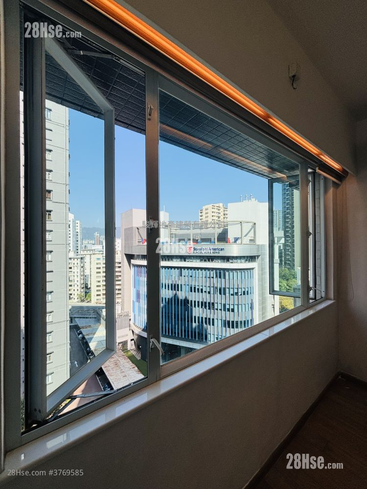 嘉景楼 售盘 3 房 , 1 浴室 664 平方尺