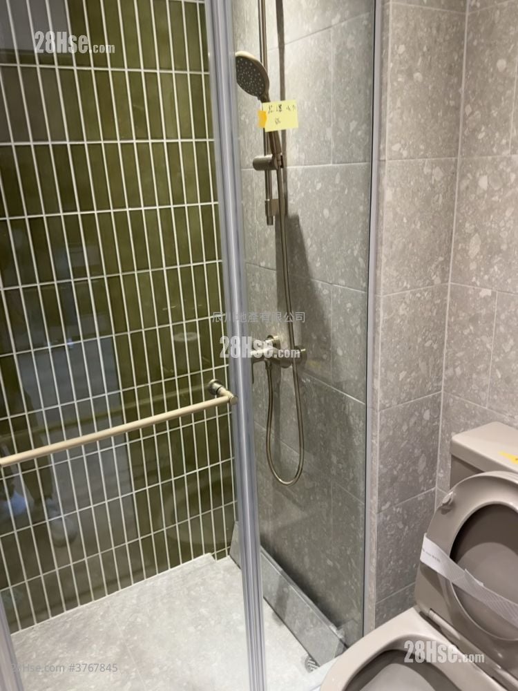 柏蔚森 售盘 2 房 , 1 浴室 394 平方尺