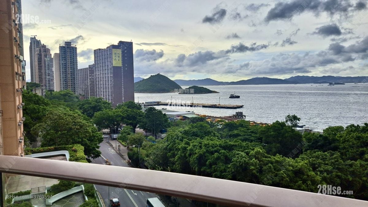 加多近山 售盘 3 房 915 平方尺