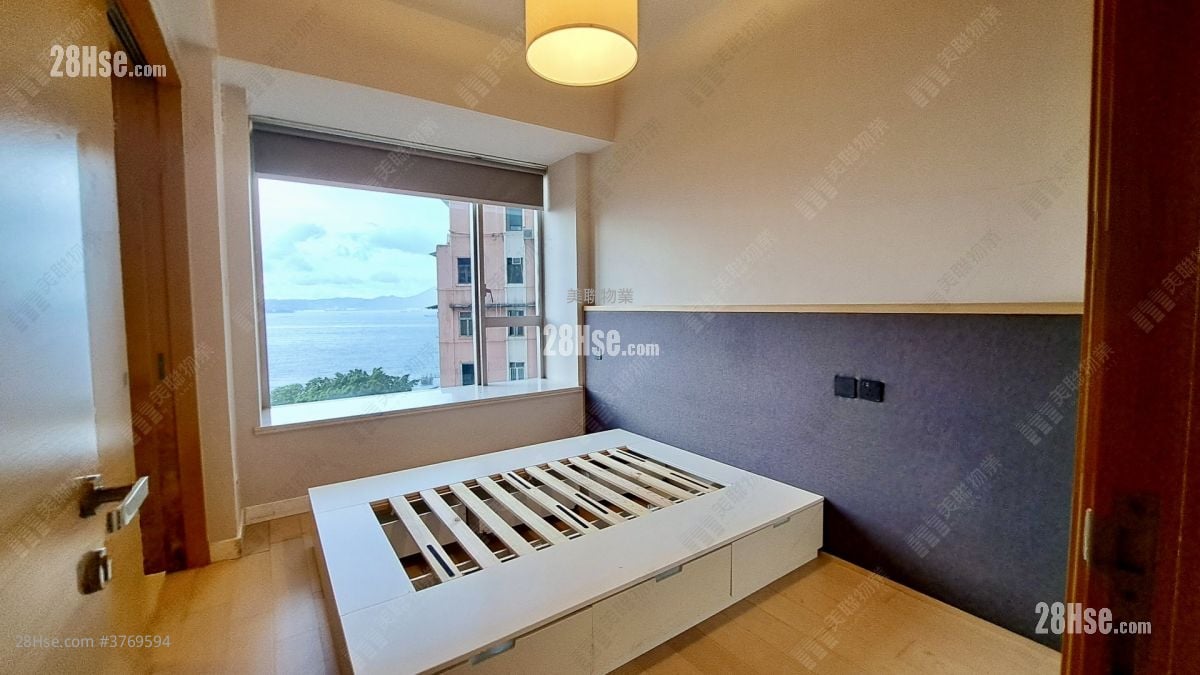 加多近山 售盘 3 房 915 平方尺