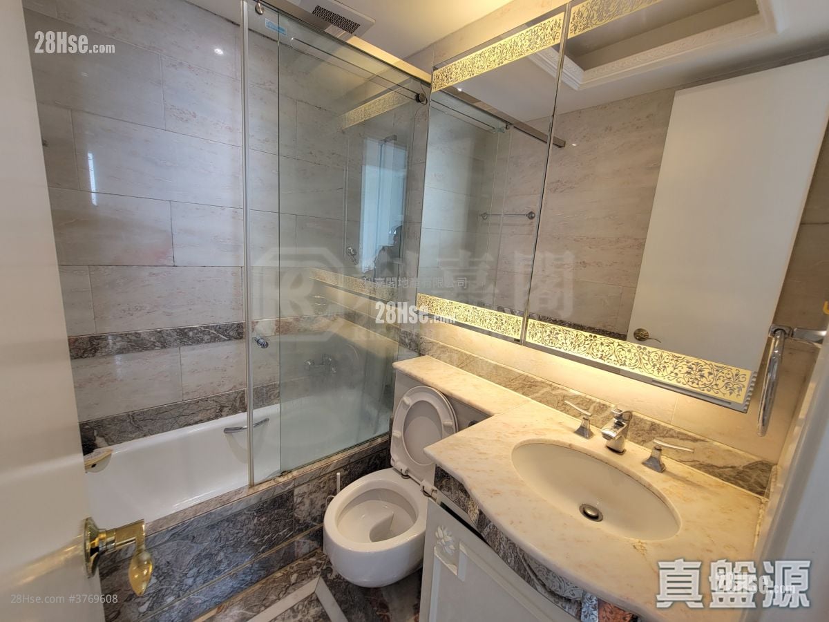 The Coronation Sell 3 Bedrooms , 2 Bathrooms 954 ft²