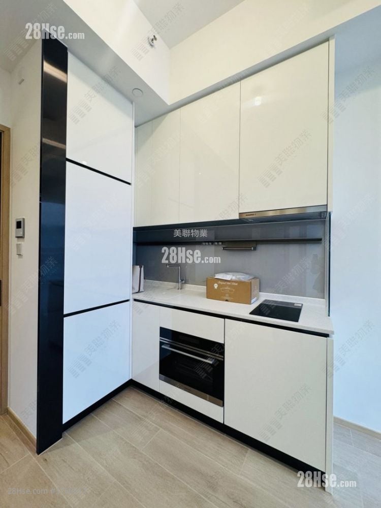 Nexus Grand Sell 1 Bedroom 279 ft²