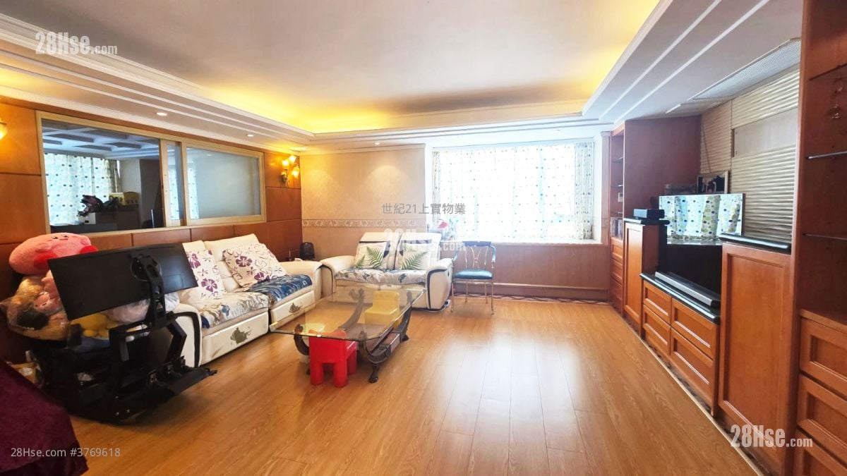 又一村花园 售盘 4 房 , 2 浴室 1,581 平方尺