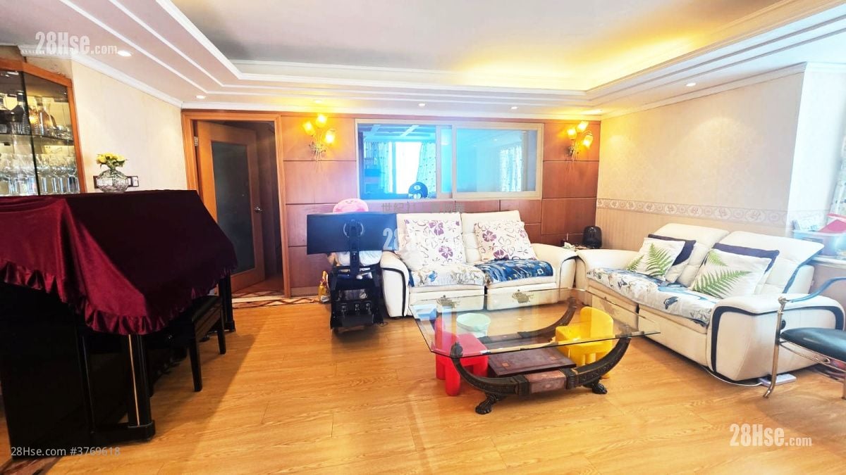 又一村花园 售盘 4 房 , 2 浴室 1,581 平方尺