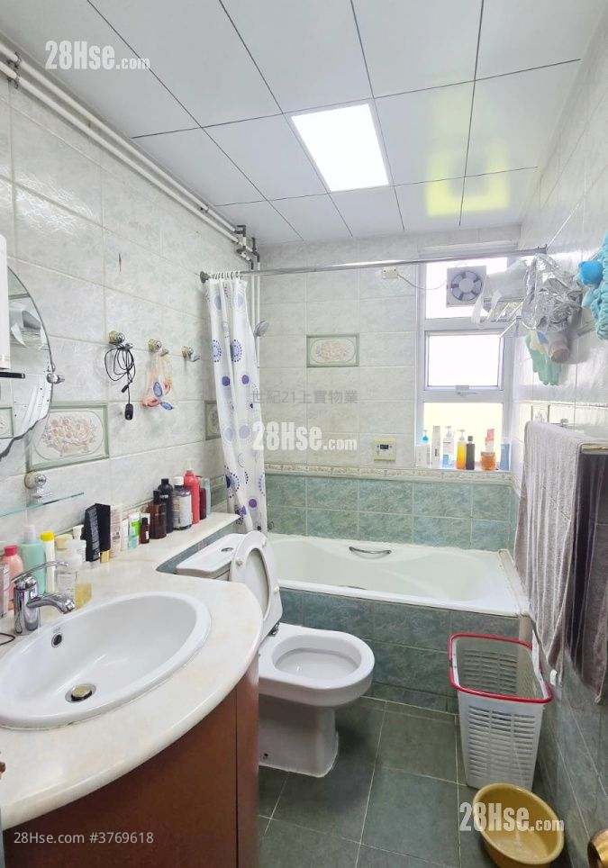 又一村花园 售盘 4 房 , 2 浴室 1,581 平方尺