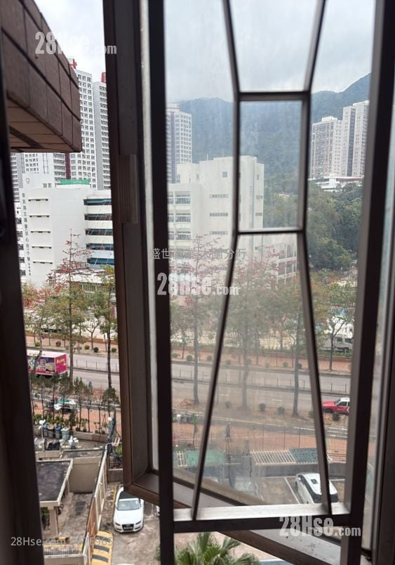 Carado Garden Sell 3 Bedrooms , 1 Bathroom