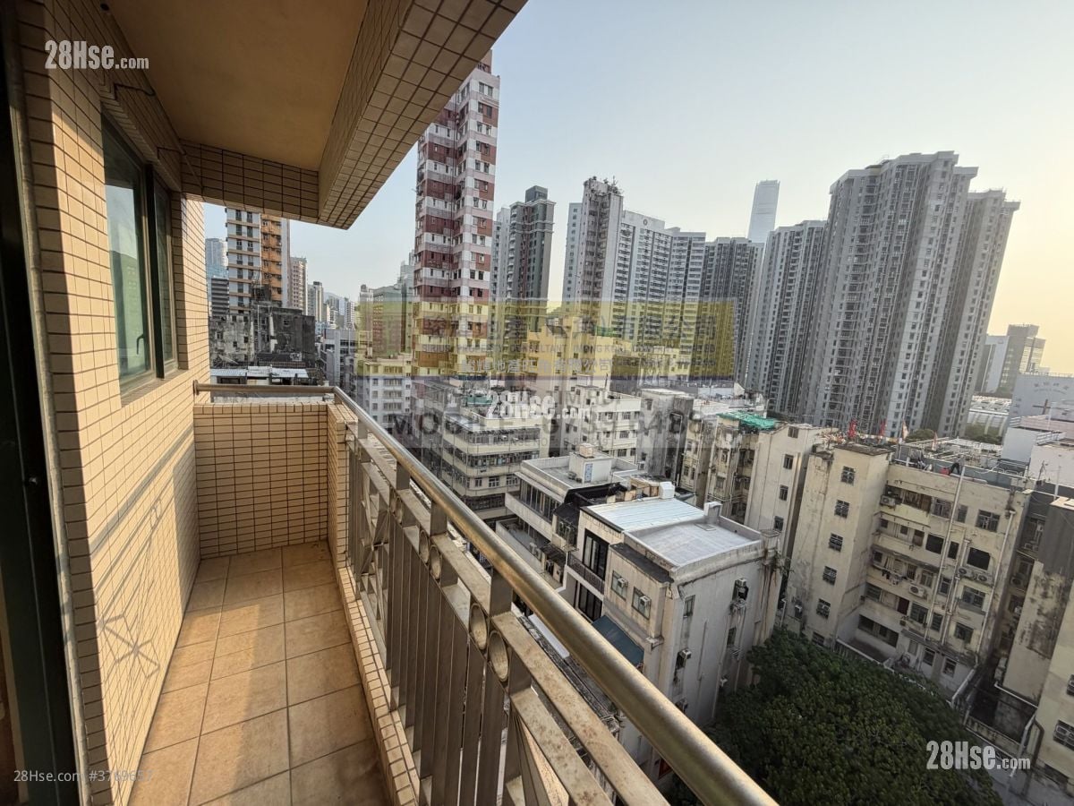 Yau On Court Sell 2 Bedrooms , 1 Bathroom 315 ft²