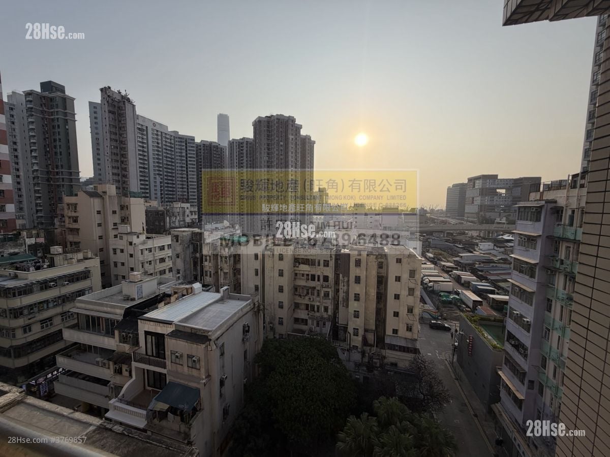 Yau On Court Sell 2 Bedrooms , 1 Bathroom 315 ft²