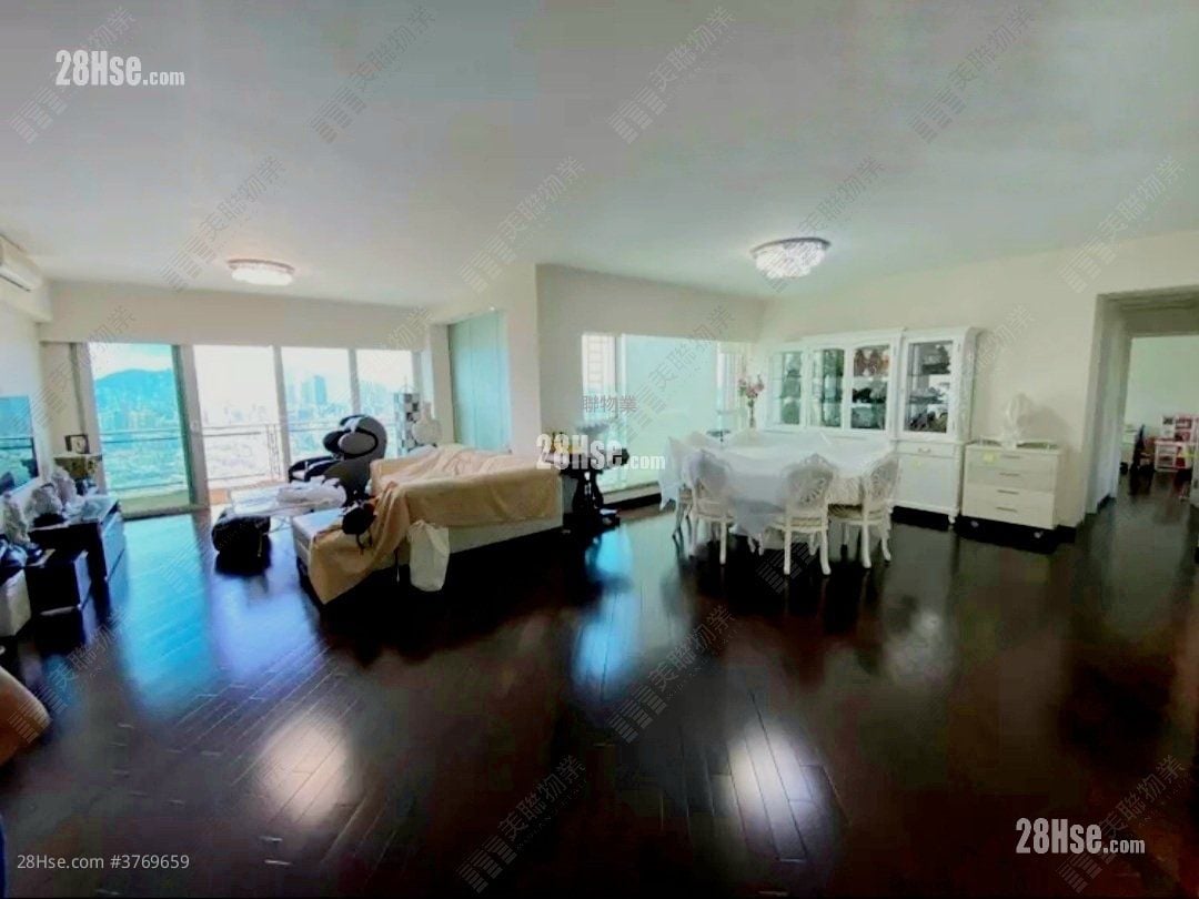 嘉皇台 售盘 4 房 1,764 平方尺