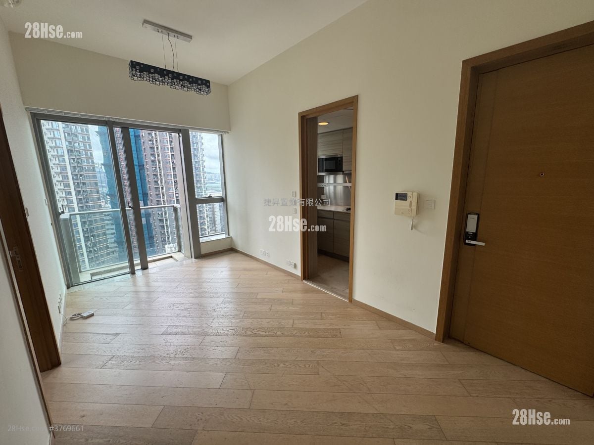 Chatham Gate Sell 1 Bedroom , 1 Bathroom 366 ft²