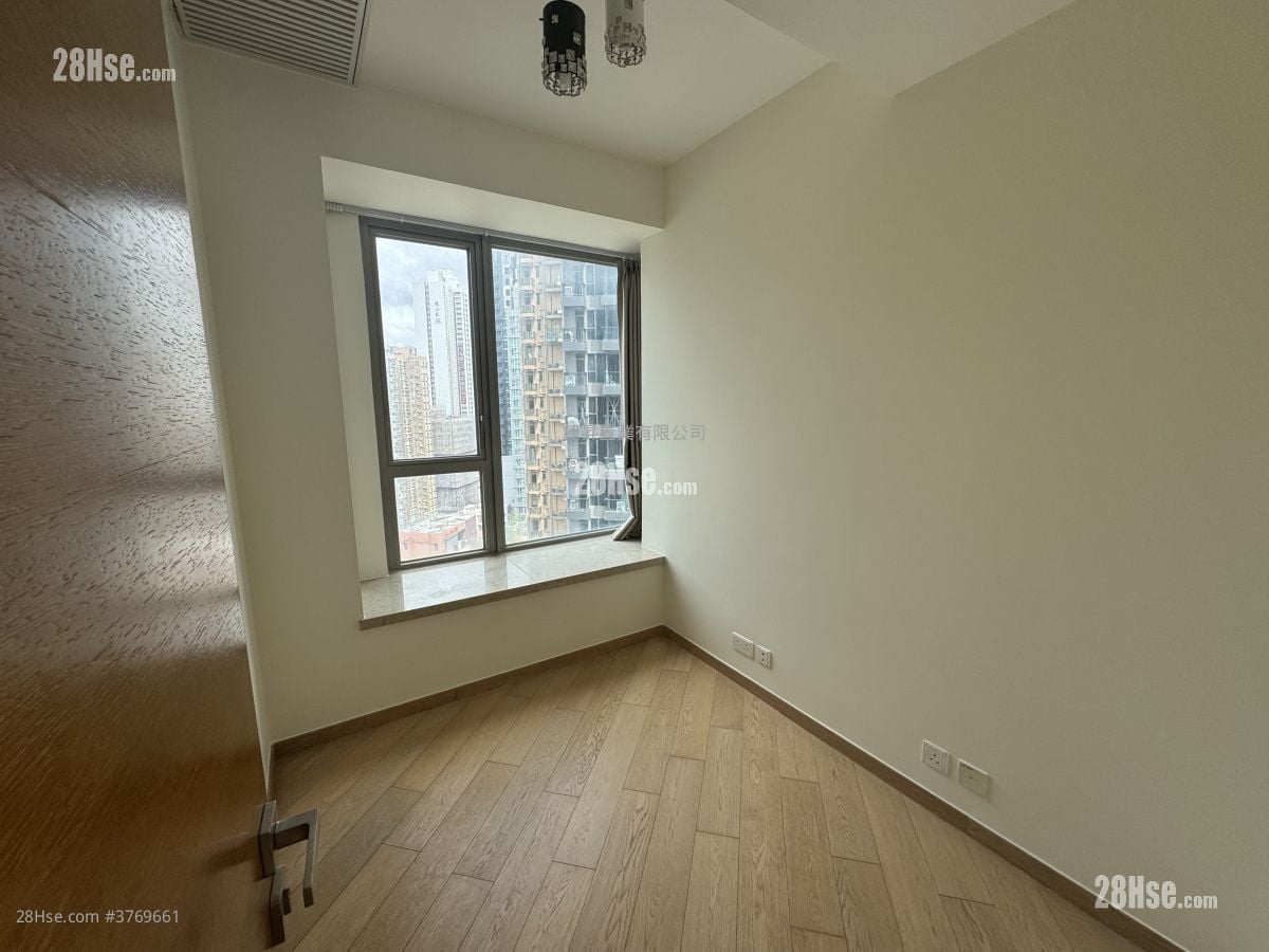 Chatham Gate Sell 1 Bedroom , 1 Bathroom 366 ft²