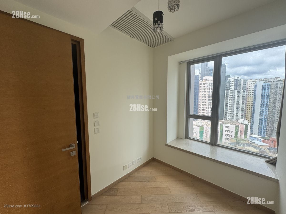 Chatham Gate Sell 1 Bedroom , 1 Bathroom 366 ft²